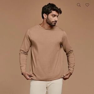 Nuuds Long Sleeve Curved Hem T-Shirt